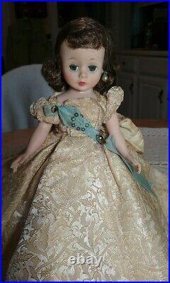 Vintage 1957 Madame Alexander Cissette Doll Queen Elizabeth 9.5 Tagged Dress
