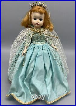 Vintage 1959 Madame Alexander Cissette Sleeping Beauty Disneyland #723 9IN Doll