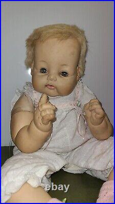 Vintage 1961 Large Madame Alexander Doll 22