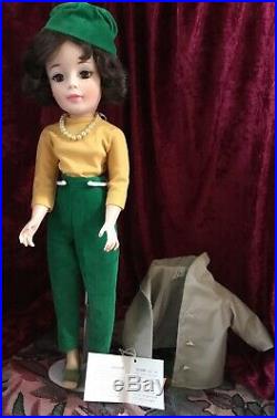 Vintage 1961 Madame Alexander Jacqueline Kennedy 21 Doll All Original Rare