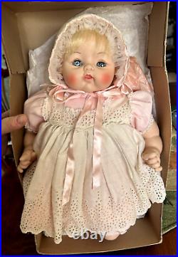 Vintage 1962 Madame Alexander Baby McGuffey Blond Blue Eyes Baby Girl 18 inch