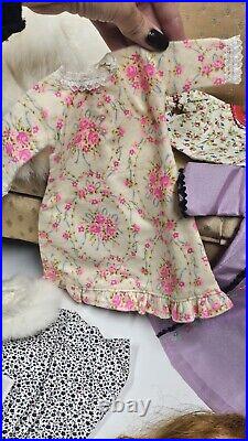 Vintage 1965 Madame Alexander Polly Doll 17 Brunette with Extra Clothes