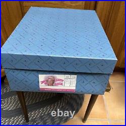 Vintage 1993 Madame Alexander Diana 14 Doll Box