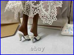 Vintage 2000 Paris Williams Madame Alexander Doll, Sold Out Show With Coa/box
