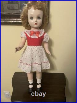 Vintage 24 Madame Alexander Binnie Walker Doll all Original Cissy Face
