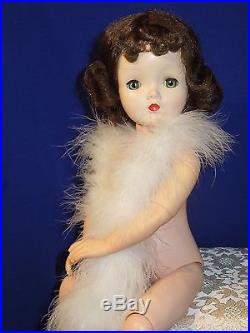 Vintage 50s Madame Alexander brunette 20 Cissy doll. Nude