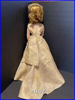Vintage Alexander Cissy Doll Queen Elizabeth Coronation 1957 Tagged Side Part