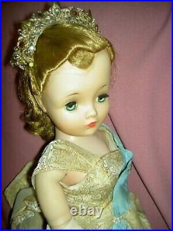 Vintage CISSY, Mme. Alexander 21, tagged Queen Elizabeth doll #2281 all orig