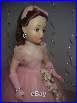 Vintage Cissy Doll Madame Alexander