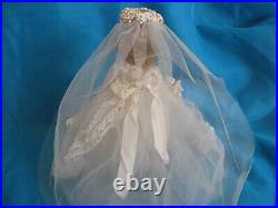 Vintage MADAME ALEXANDER CISSY CISSETTE BRIDE DOLL w HANG TAG