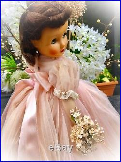 Vintage Madame Alexander 17 #1839 Pink Bride Doll Elise