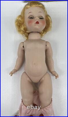 Vintage Madame Alexander 1950's Doll Straight Leg Walker Doll #400 8IN Box Tag