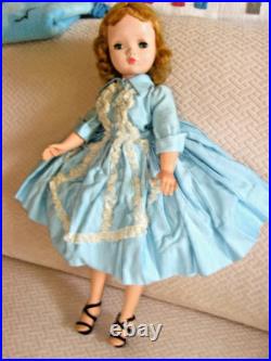 Vintage Madame Alexander 20 CISSY DOLL in Tagged Dress All ORIG. 1957