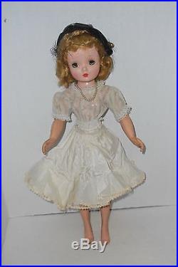 Vintage Madame Alexander 20 Cissy Doll 1950s