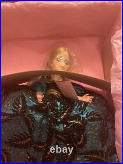 Vintage Madame Alexander 21 Portrait Doll Midnight #2256 with Original Box