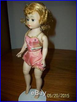 Vintage Madame Alexander 9.5 inch Cissette in tagged Outfit