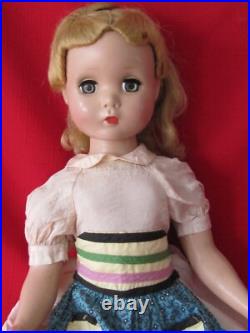 Vintage Madame Alexander Alice In WonderlandMaggie Face20