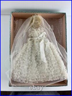 Vintage Madame Alexander Brenda Starr Yolanda 12 Bride Doll 1964 Wedding
