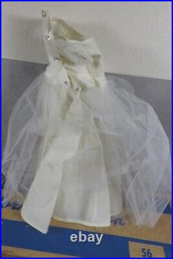 Vintage Madame Alexander Brunette Bride Doll BUNDLE