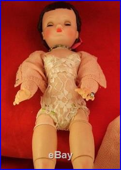 Vintage Madame Alexander Brunette Cissy doll 19 20 Orig. Box MINT