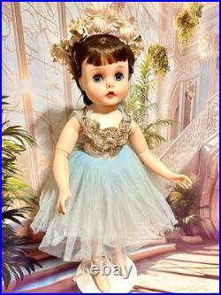 Vintage Madame Alexander Brunette Elise Ballerina In Blue International Buyers