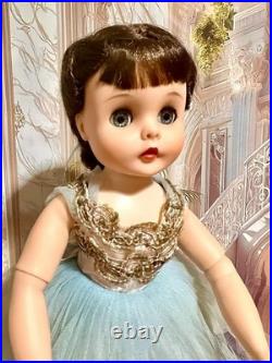 Vintage Madame Alexander Brunette Elise Ballerina In Blue International Buyers