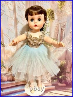Vintage Madame Alexander Brunette Elise Ballerina In Blue International Buyers