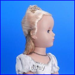 Vintage Madame Alexander CINDERELLA DOLL 14 Margaret Hard Plastic 1950s SLIPPERS