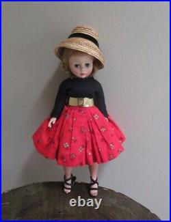 Vintage Madame Alexander CISSETTE Doll #15