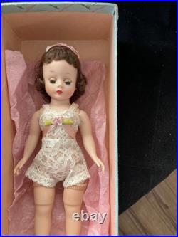 Vintage Madame Alexander CISSETTE Doll in Original BOX Brown Hair Blue Eyes