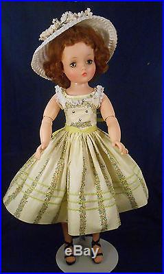 Vintage Madame Alexander CISSY 1957 RARE Celery Dress from Trunk Set