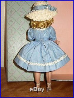 Vintage Madame Alexander Cissette Doll 9 Tall Has Box + Wearing Blue