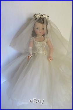 Vintage Madame Alexander Cissy Bridal Doll