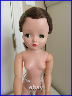 Vintage Madame Alexander Cissy Doll For Tlc