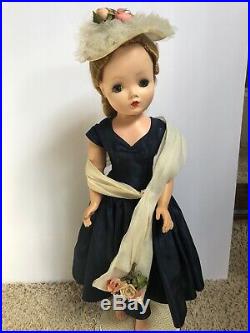 Vintage Madame Alexander Cissy In Navy Taffeta With Stole and Hat
