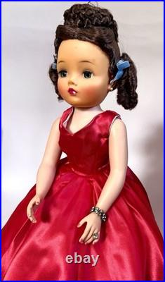 Vintage Madame Alexander Cissy -Melanie Gone with the Wind, 1961 doll, 21 #2235