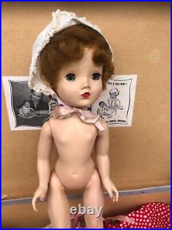 Vintage Madame Alexander Doll Binnie 1950s 14 Walker Brunette Cissy Face
