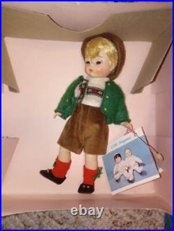 Vintage Madame Alexander Dolls 1970s. International 8 Dolls. Lot Of 11 Dolls
