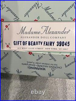 Vintage Madame Alexander Dolls (4) 39045, 34020, 35630, 35615. Original box