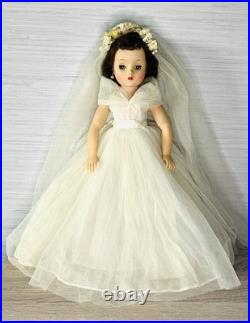 Vintage Madame Alexander Elise Bride Doll Brunette 15 1950s read
