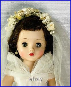 Vintage Madame Alexander Elise Bride Doll Brunette 15 1950s read