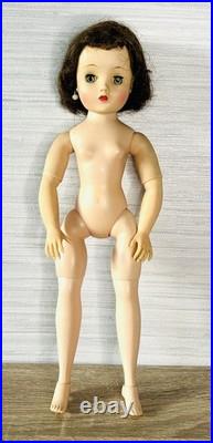Vintage Madame Alexander Elise Bride Doll Brunette 15 1950s read