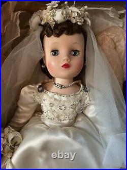 Vintage Madame Alexander Elise Doll 16 in Wedding Dress