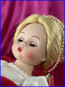 Vintage Madame Alexander Golden Gift Doll Wendy 8 Christmas #40305 LE 450 2004