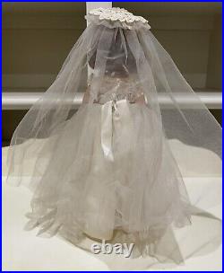 Vintage Madame Alexander Lissy Bride Doll 11 with Original Brides Dress / Veil