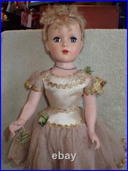 Vintage Madame Alexander Nina Ballerina HP Doll 17 with Hang Tag
