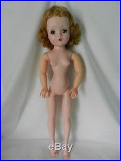 Vintage Madame Alexander Pretty Blonde Cissy Doll