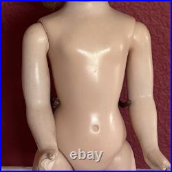 Vintage Madame Alexander Queen Elizabeth Doll Margaret Face Hard Plastic 17.5