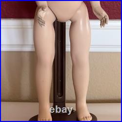 Vintage Madame Alexander Queen Elizabeth Doll Margaret Face Hard Plastic 17.5