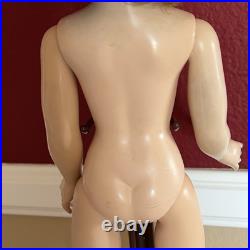Vintage Madame Alexander Queen Elizabeth Doll Margaret Face Hard Plastic 17.5